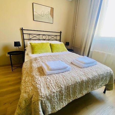 City Home Debrecen Kültér fotó